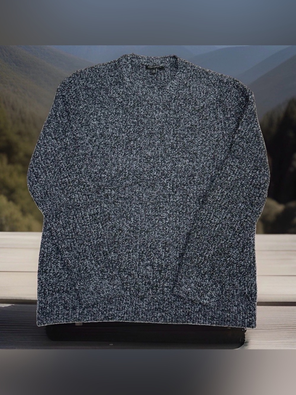 Banana Republic Marled Sweater Black White
Crewneck Chunky Wool Blend Size XL